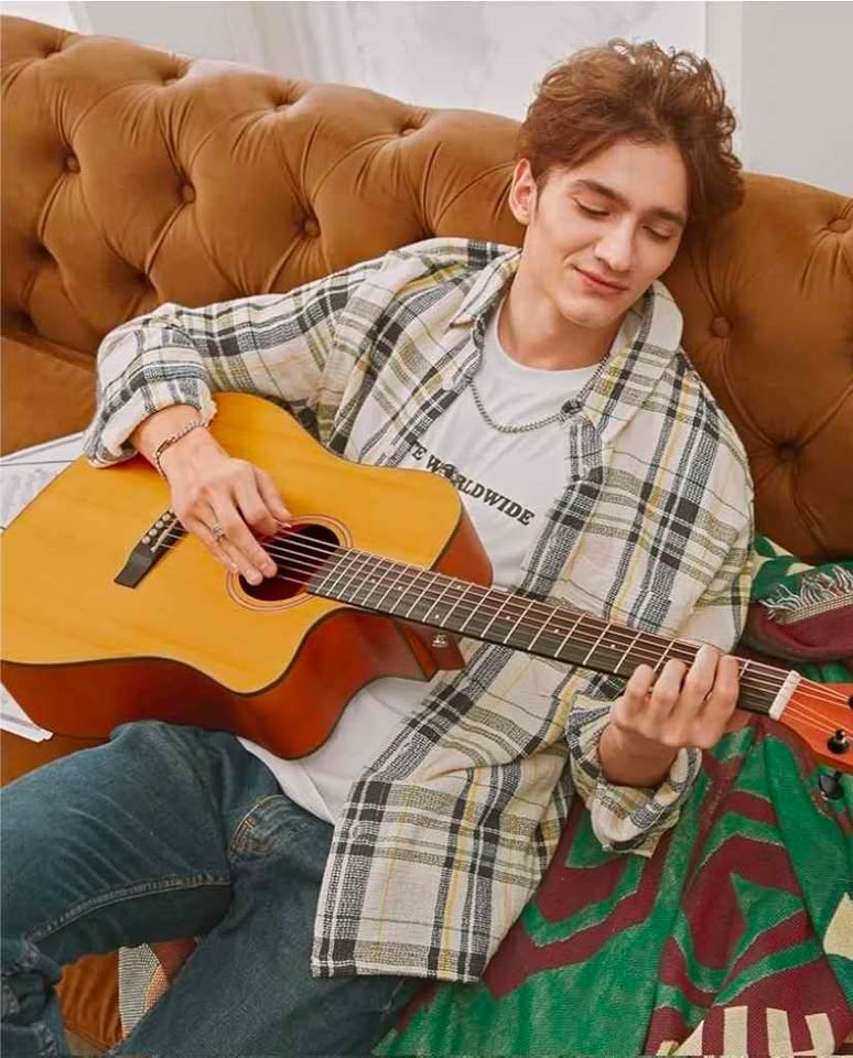 Donner Left Handed Acoustic Guitar - photo 5