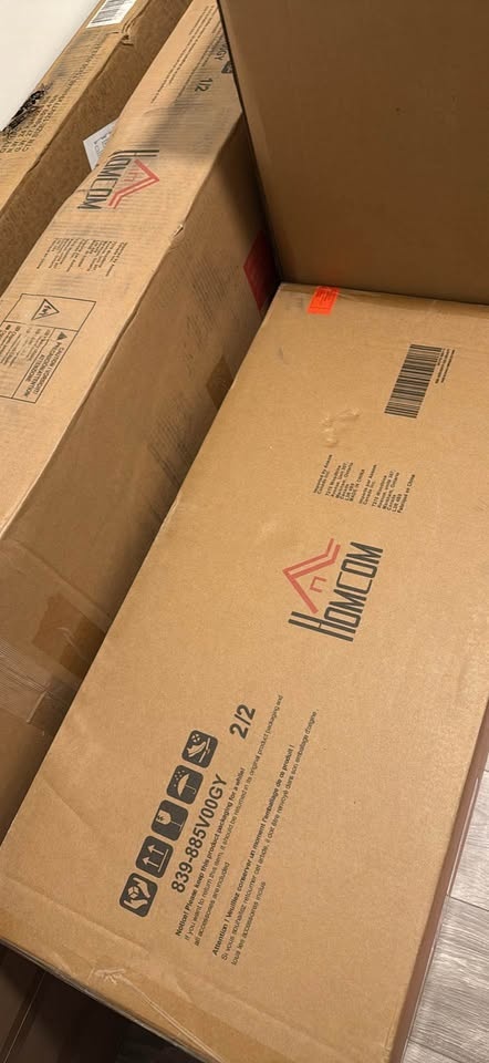 BNIB Reversible Chaise Lounge Sofa - photo 5