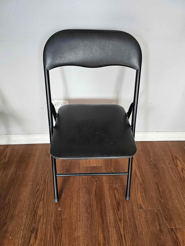 Foldable Chairs - photo 5