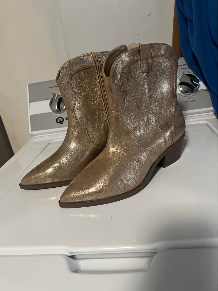 Dream Cloud Metallic Western Ankle Boot - photo 2