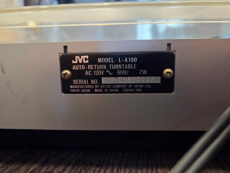 JVC L-A100 TURNTABLE - PREOWNED - photo 4