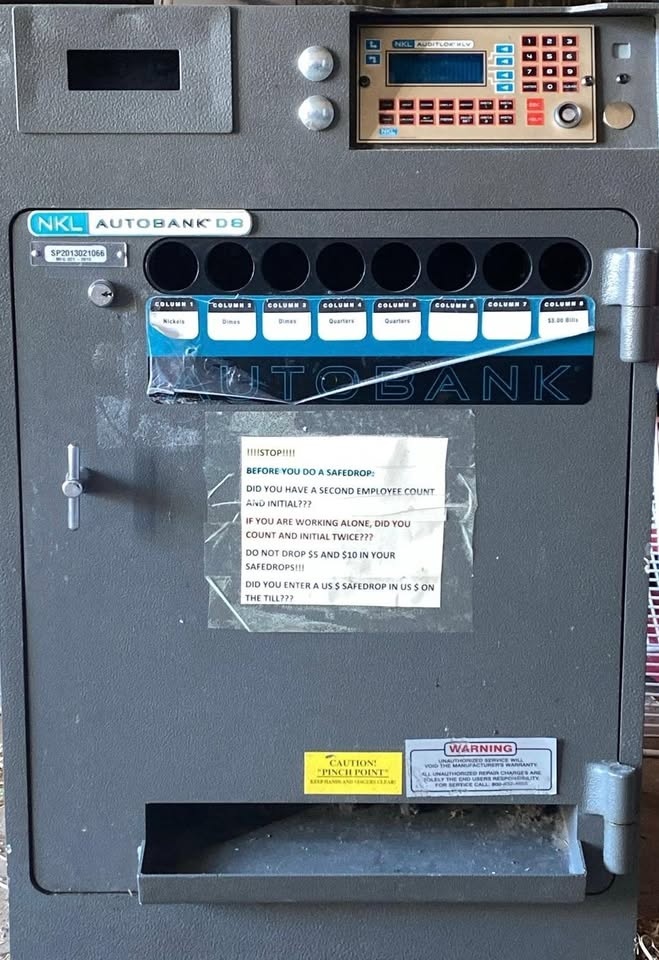 NKL Autobank safe drop