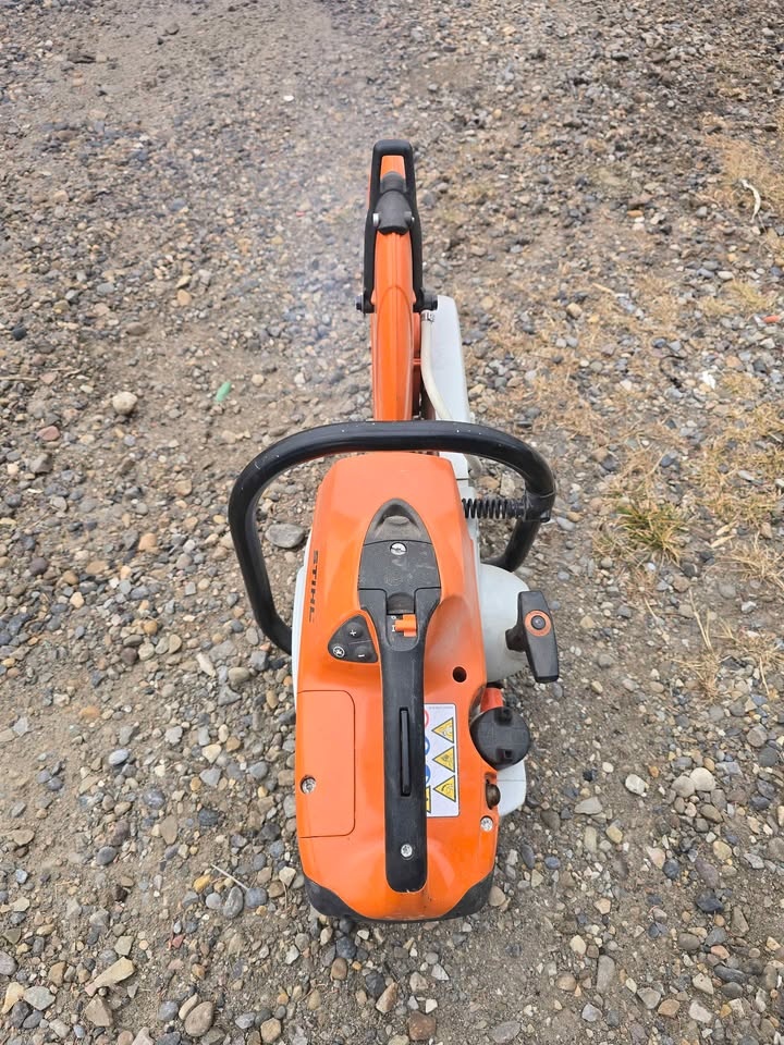 Gas saw rental - photo 2