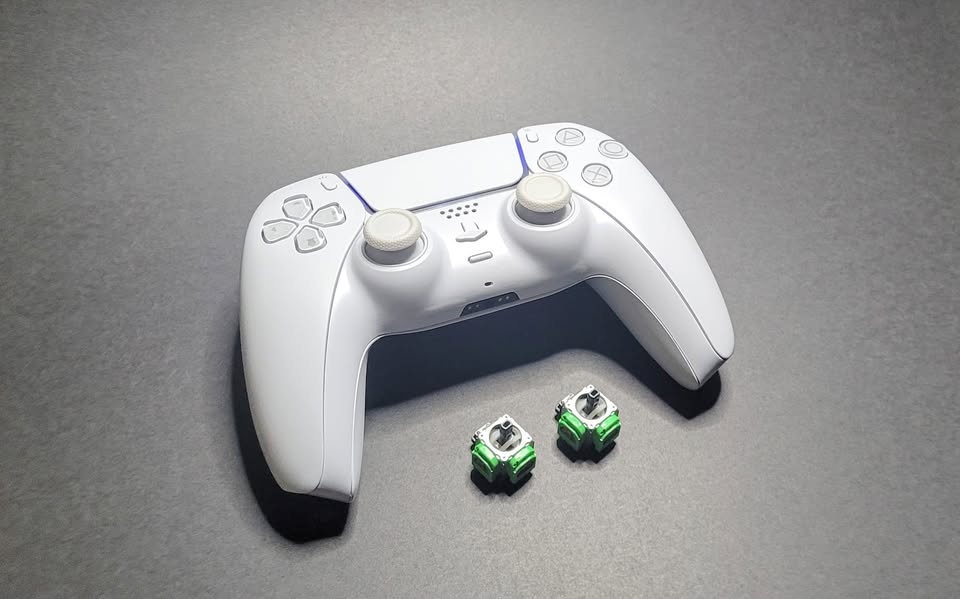 WANTED: Broken/Drifting PS5 Controllers – Cash or Trade-In! 🎮 - photo 3