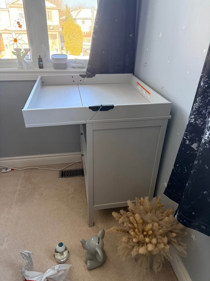 Ikea Baby Changing Table - photo 4