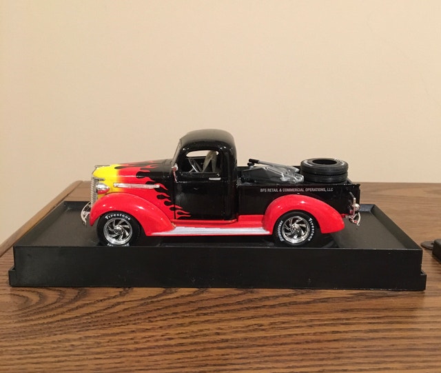 Mint Condition Diecast Chevy Truck