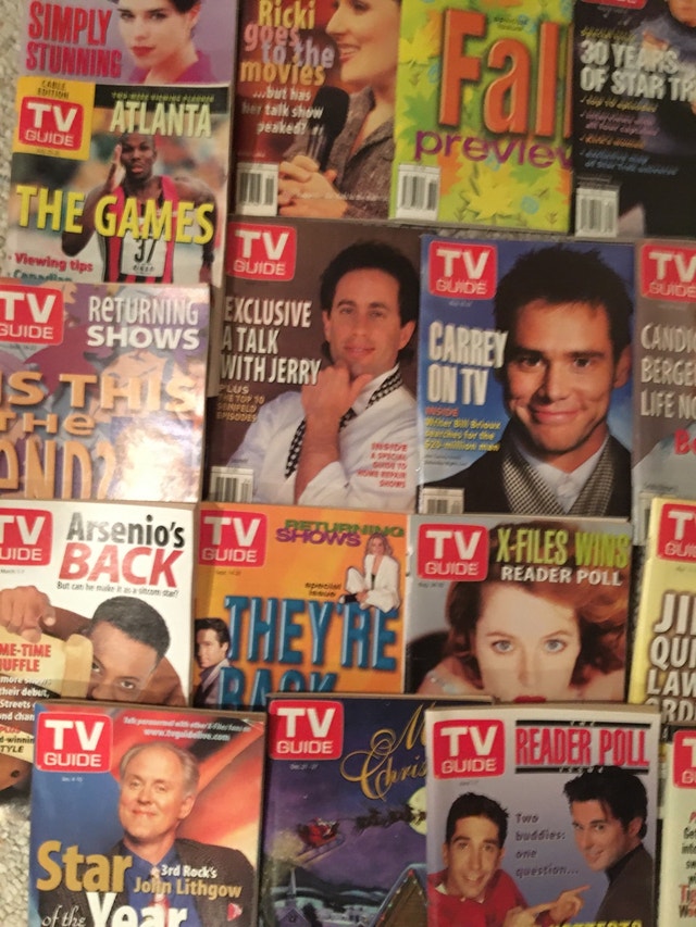 Vintage TV Guide Collection (crosswords not done)! - photo 2