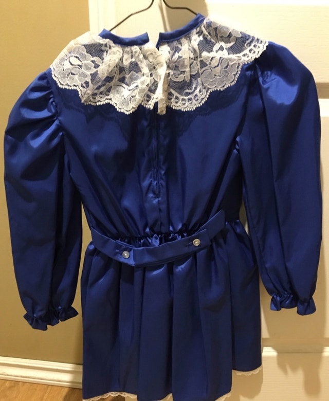 First Communion & Blue Satin Dress (6-10 yr) - photo 3
