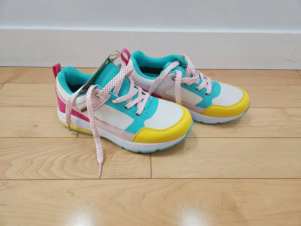 Mountain Warehouse Waterproof Trainer Runners - Size 6 thumbnail