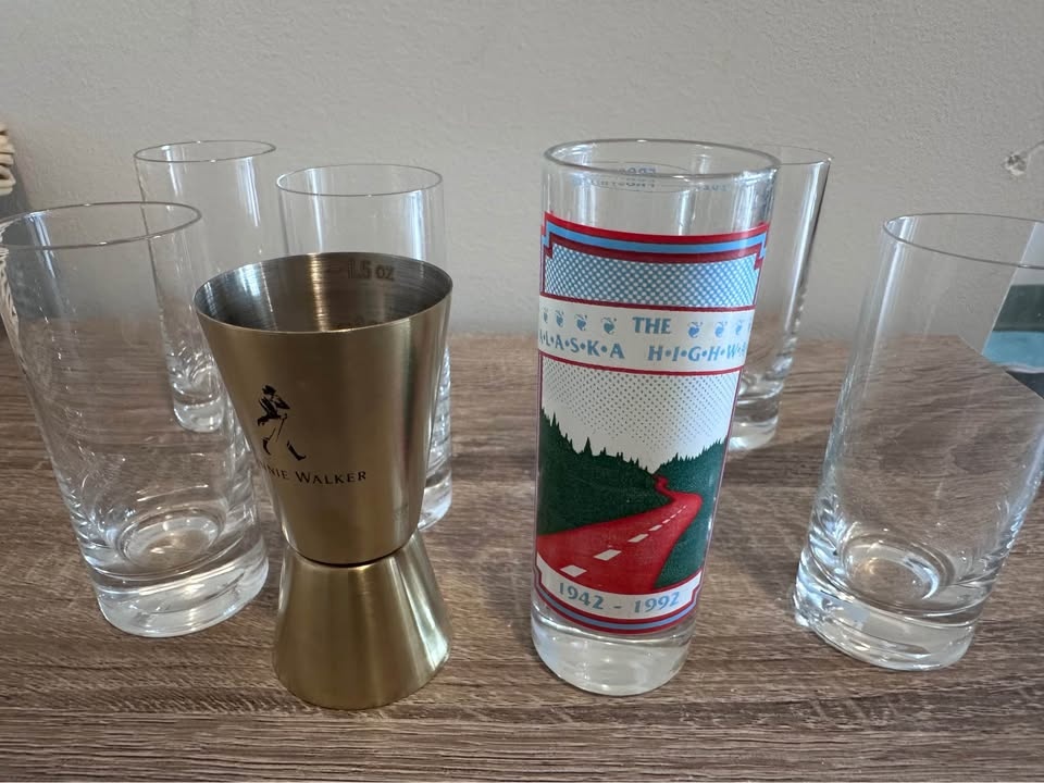 8 Shot glasses - photo 2