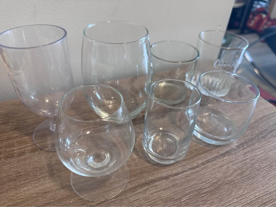 Assorted glasses - photo 2