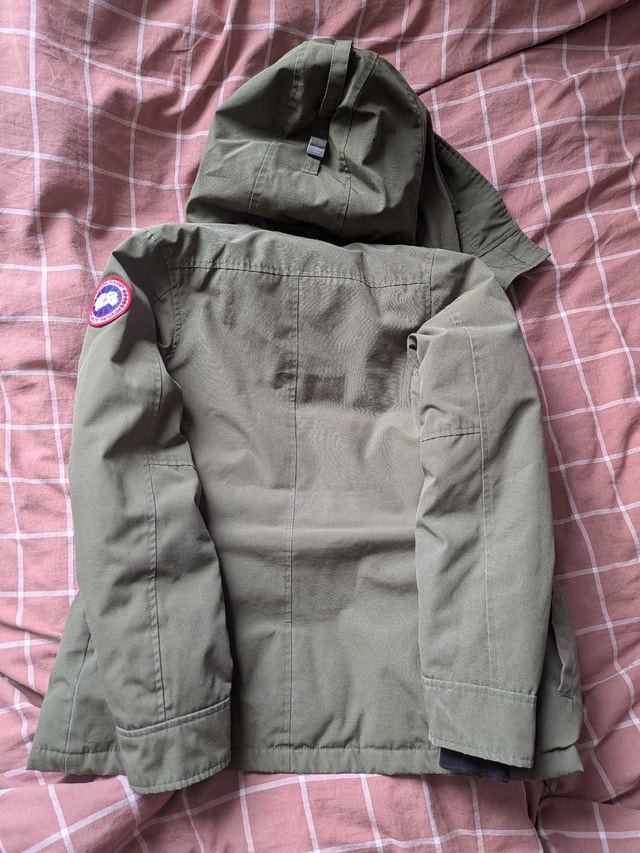 Canada Goose Parka Size XS - photo 2