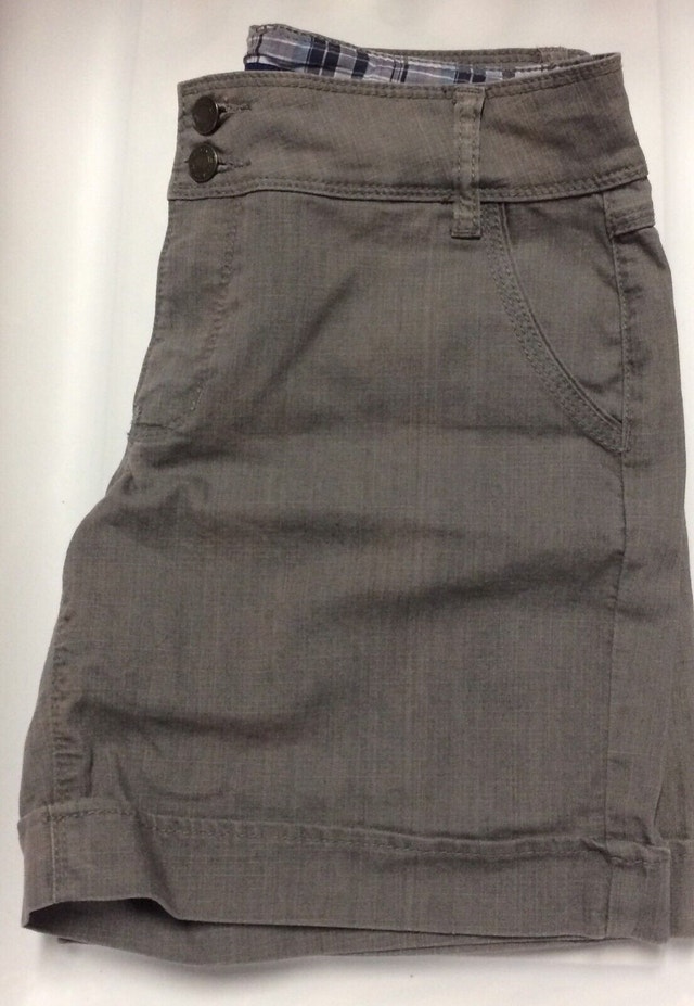 New Women's Grey Denim Shorts - Size 8 - Never Worn