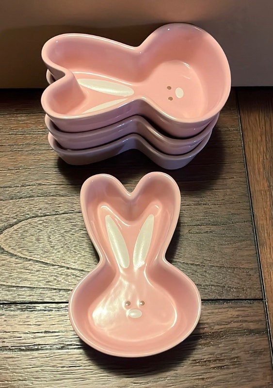 4 New Bunny Dishes Pink Easter Rabbits For Baking