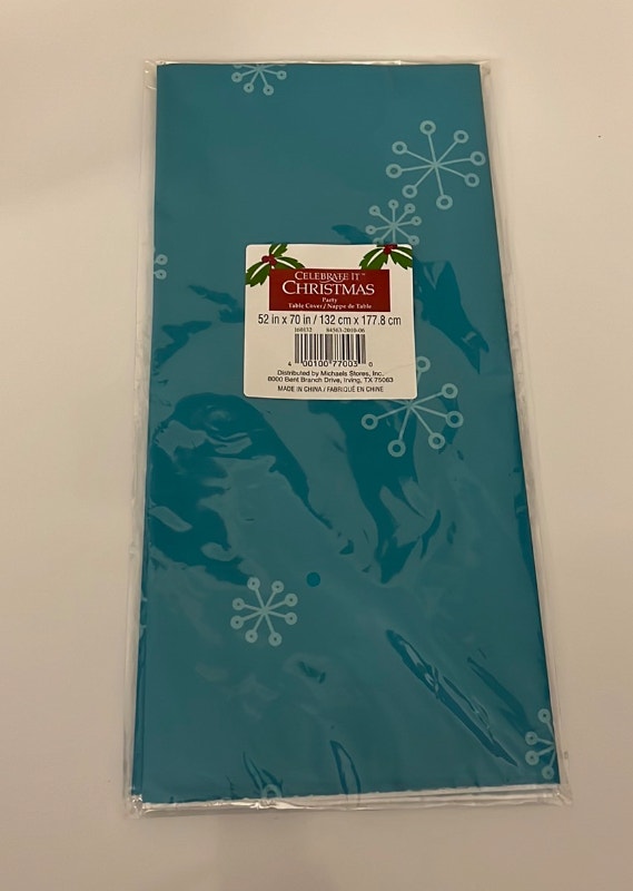 New Christmas Tablecloth Blue Snowflakes Holiday Decor