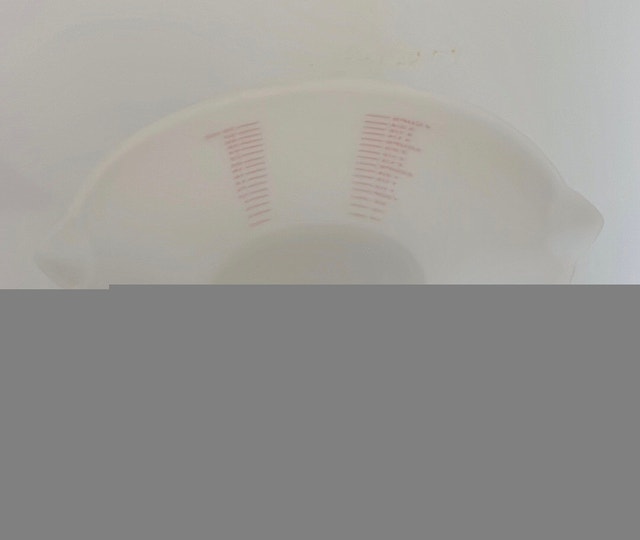 4-Cup Silicone Liquid Measuring Cup 32oz 1,000ml Never Used - photo 3