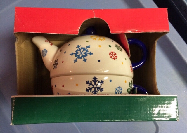 New Snowflake Tea For One Teapot Christmas Gift Set