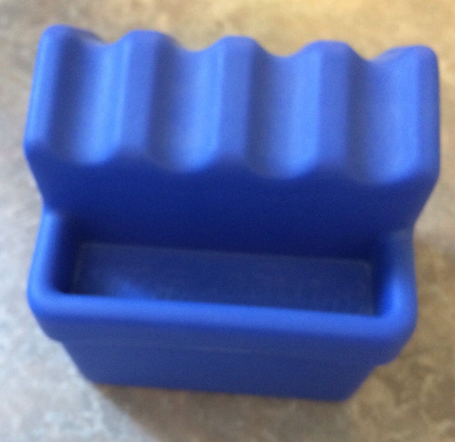 Manicure Hand Rest Storage Box Avon