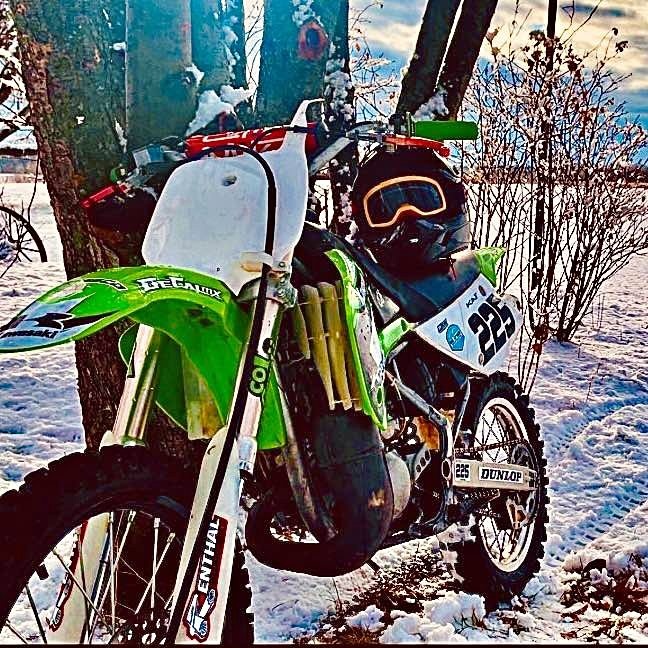 2003 KX100