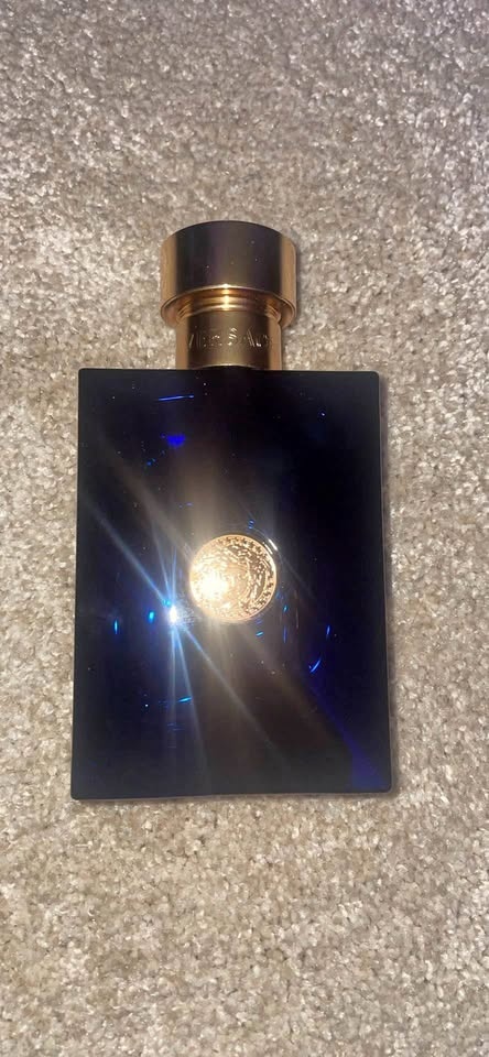Versace Dylan Blue 95% Full