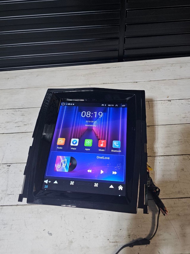 Car Stereo Radio Android 14 for Cadillac 2007-2014 - photo 2