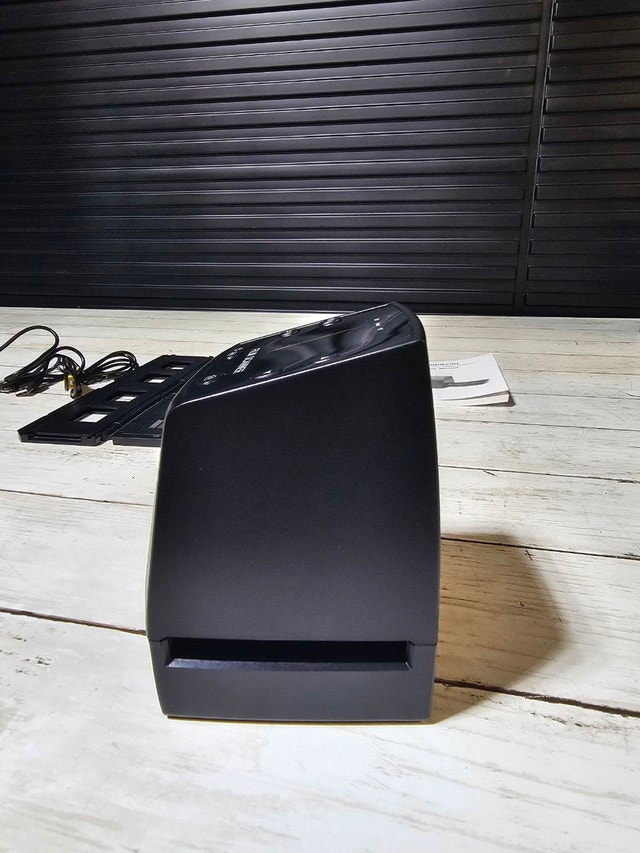 DIGITNOW High Resolution 135 Film/Slide Scanner - photo 5