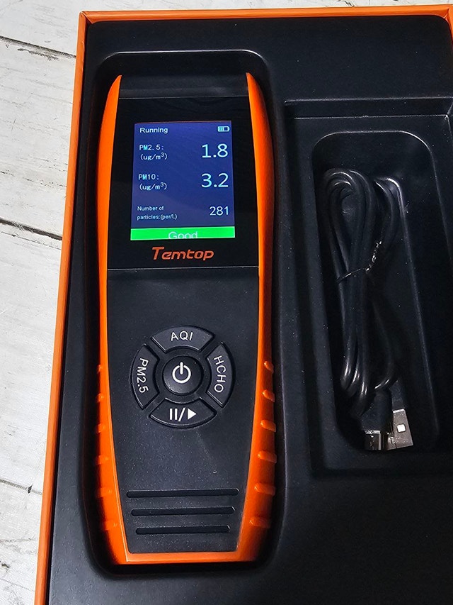 Temtop Indoor Air Quality Monitor LKC1000S+ - photo 3