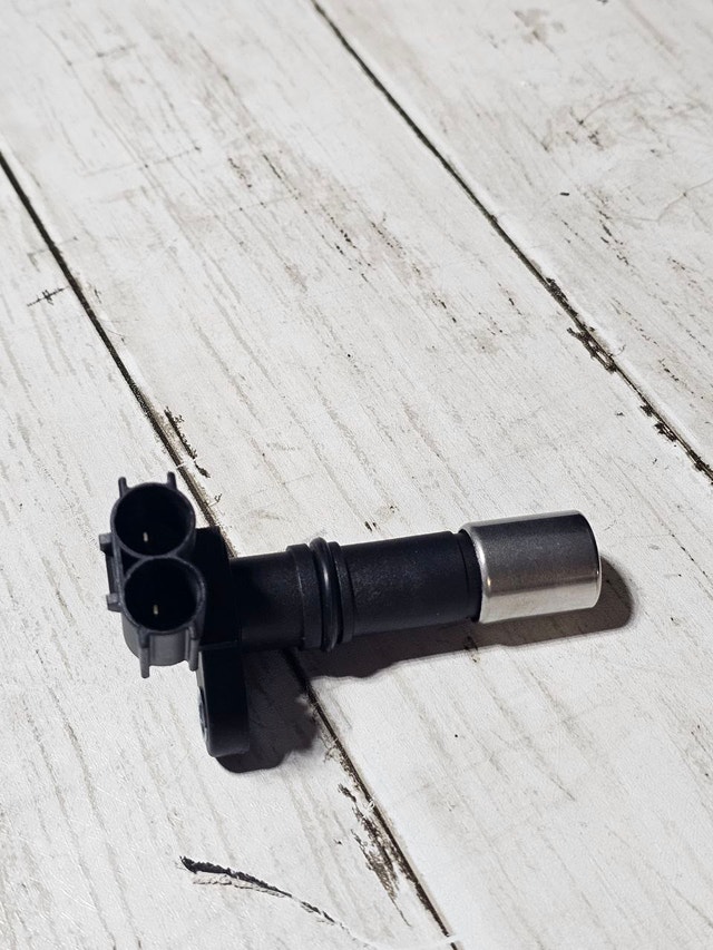 New Crankshaft Position Sensor for Toyota - photo 2