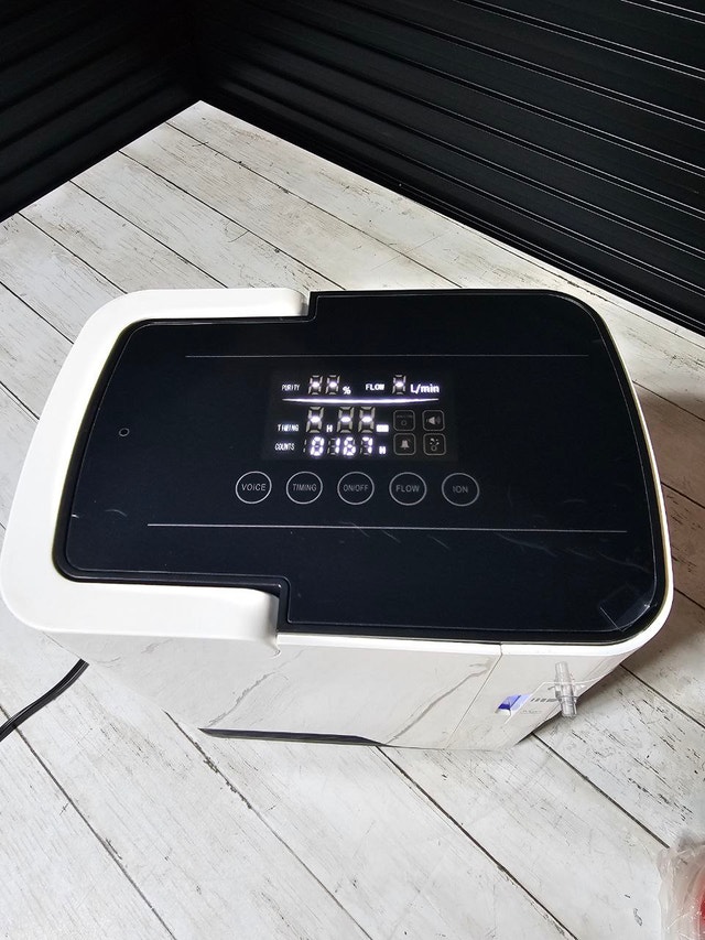 Oxygen Concentrator Machine for Home - photo 2
