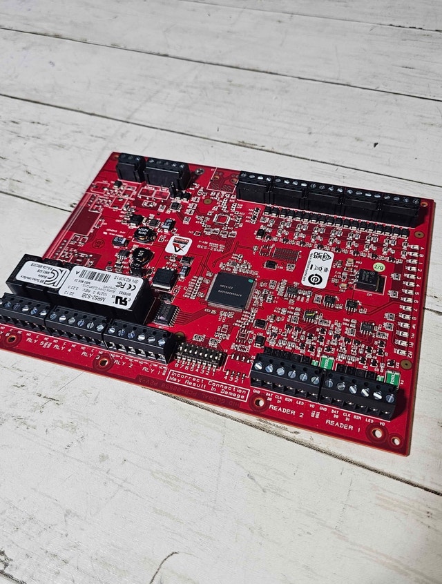 MERCURY SECURITY MR52-S3B Controller - Serial I/O - photo 5