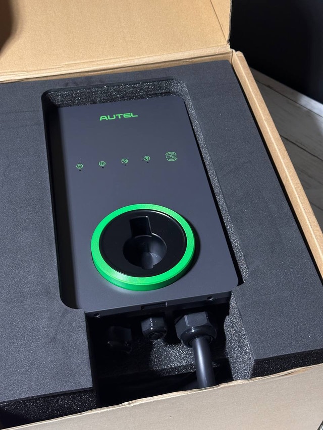 Autel Smart EV Charger - 50Amp, 240V Level 2 - photo 2