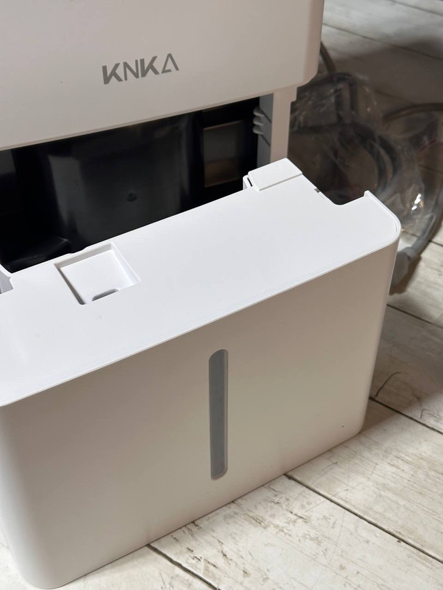 21 Pint Quiet Dehumidifier with Drain Hose, 1300sqft - photo 3