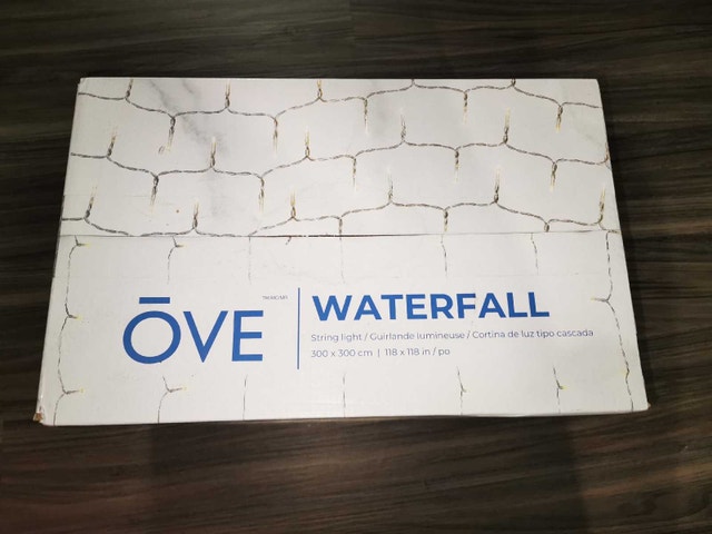 Ove Waterfall String Light - 1200 LEDs