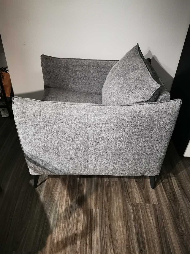 Stylish Grey Modern Fabric Armchair - photo 3