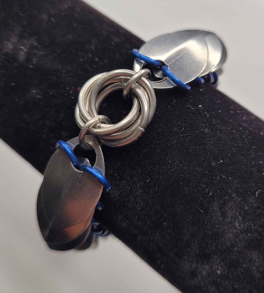 Stunning Handmade Scale and Chainmaille Bracelet - photo 4