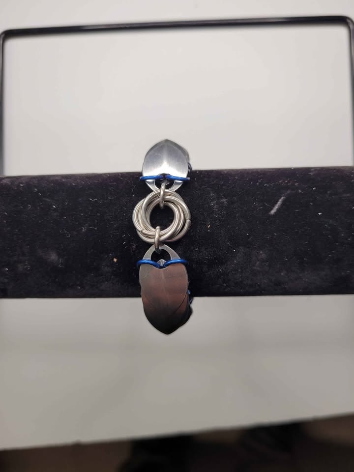 Stunning Handmade Scale and Chainmaille Bracelet - photo 5