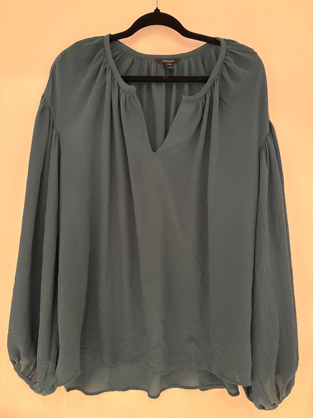 RW&CO. Teal Blouse with Puffy Sleeves