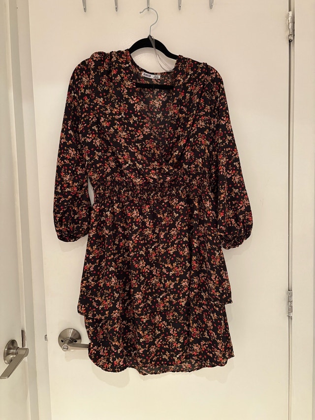 Black Tiered Floral Dress for Women (XL)