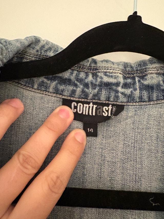 Women’s distressed denim jacket Size 14 - photo 3