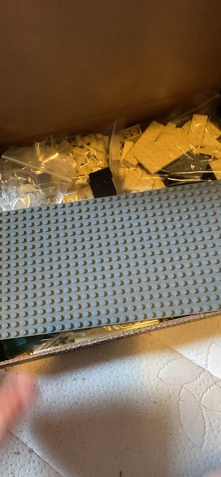 Fallingwater Lego set - photo 2