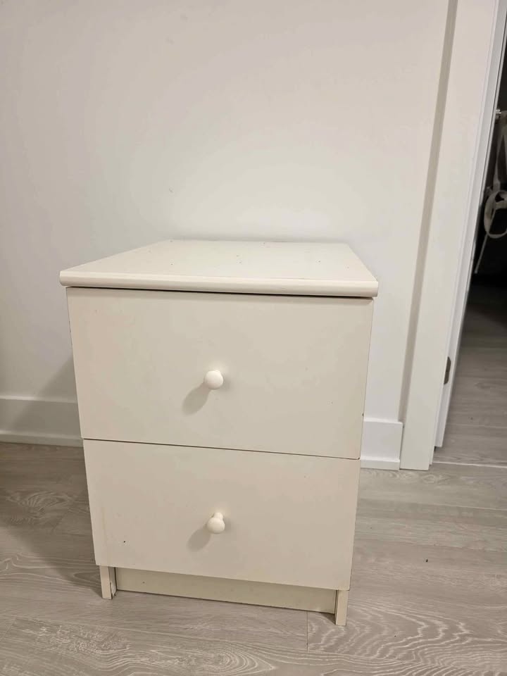 Night stand for $30