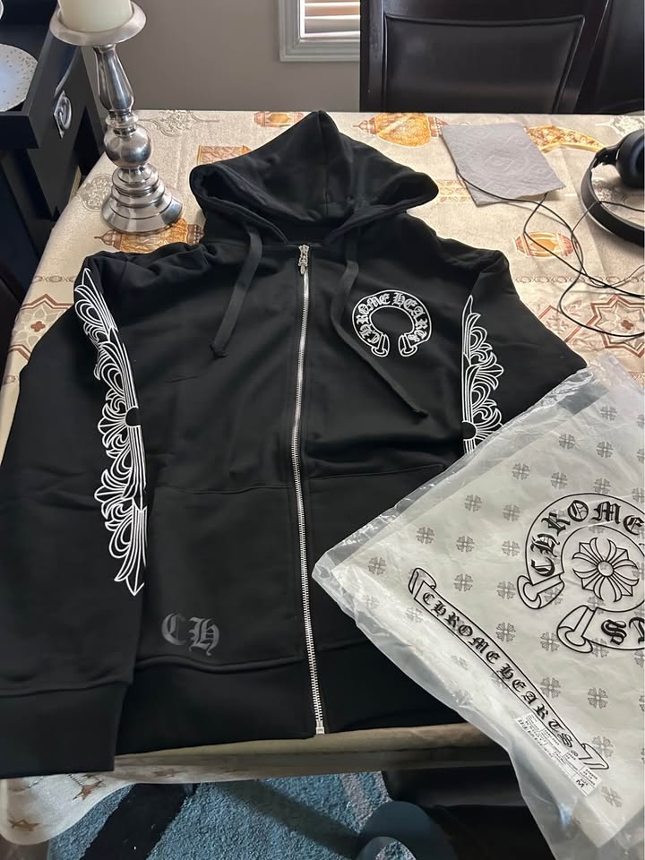 Chrome Hearts Zip Up - photo 2