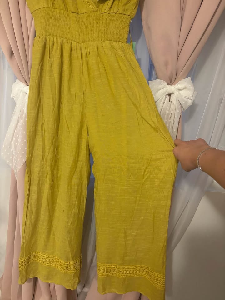 J. GEE Yellow Ruffle Sleeve Smocked Waist Jumpsuit PS - photo 3
