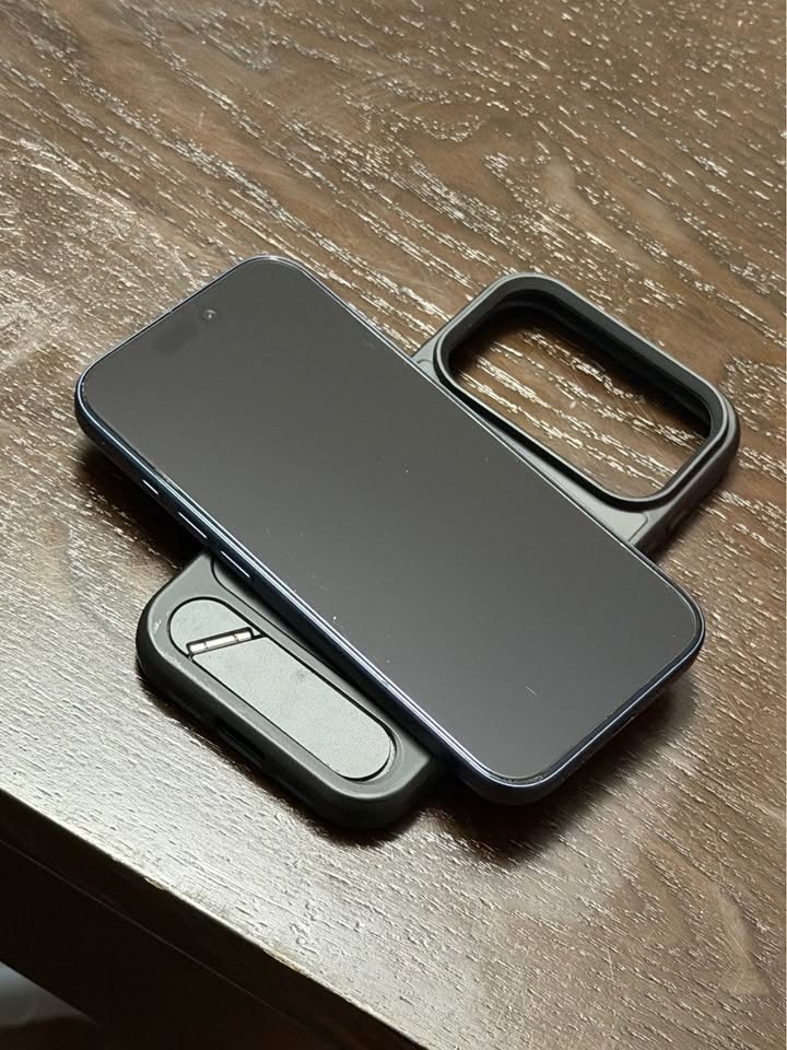 iPhone 17 Pro – 256GB – Deep Blue - photo 2