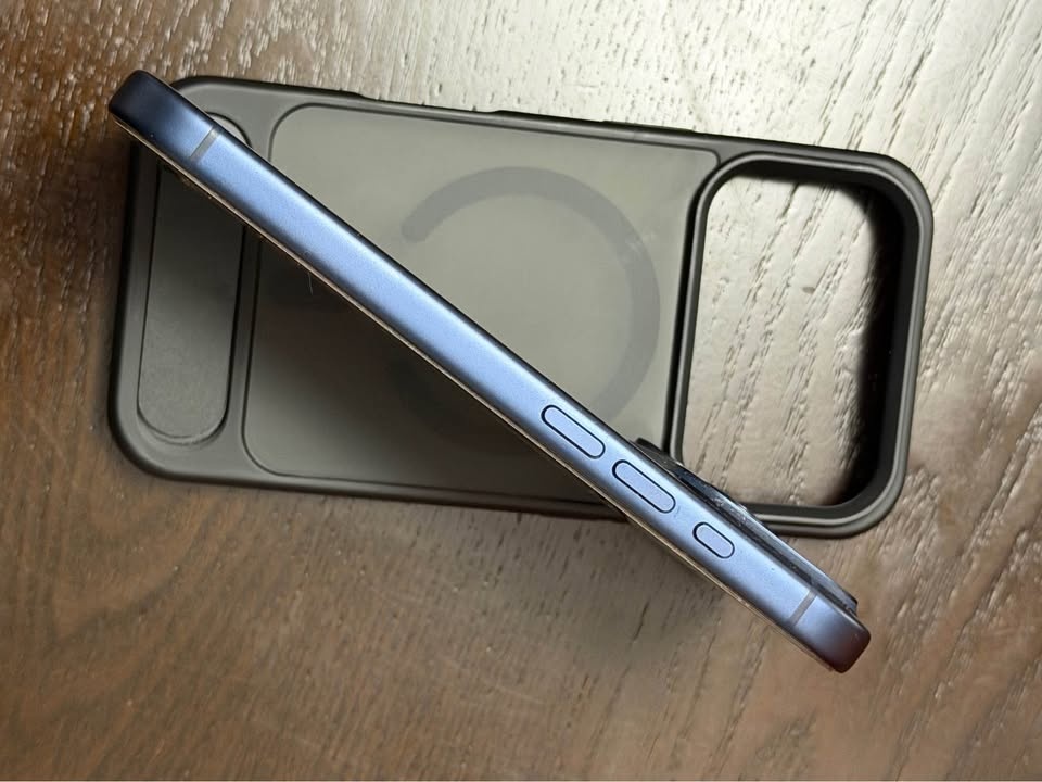 iPhone 17 Pro – 256GB – Deep Blue - photo 5