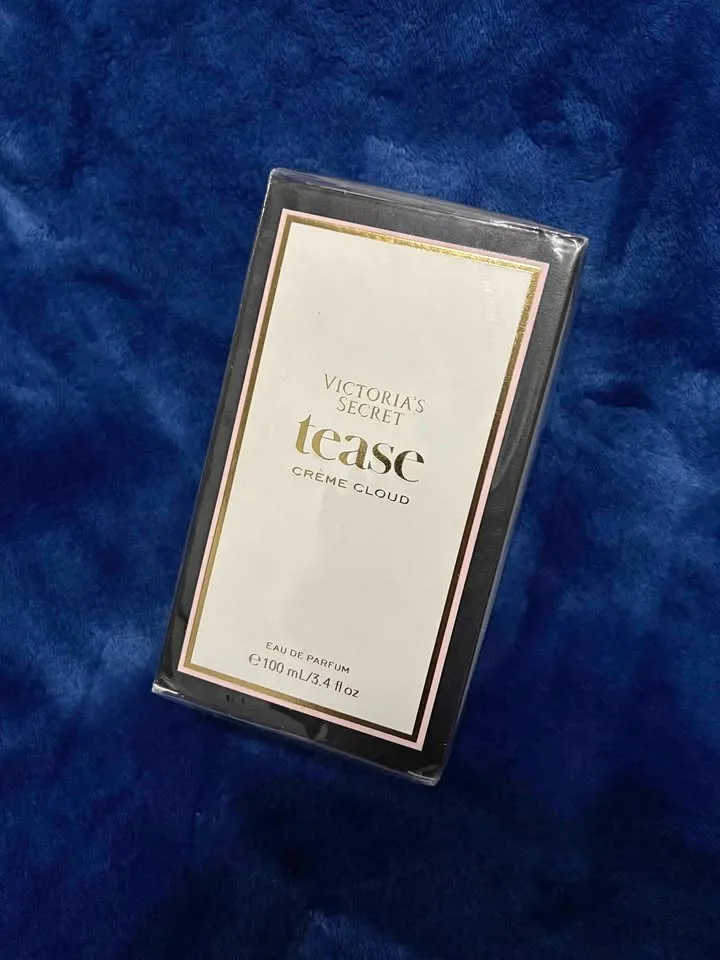 Victoria’s Secret woman’s perfume thumbnail