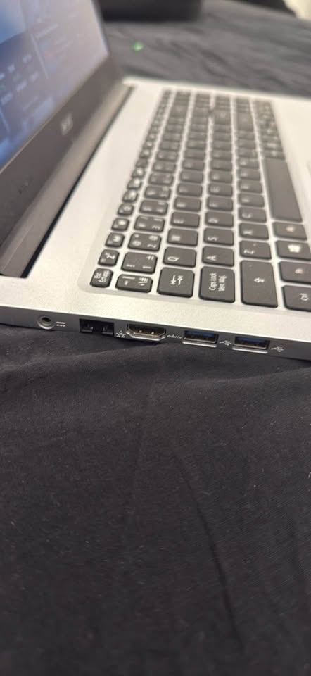 Acer Aspire 3 AMD Ryzen 5 Laptop - photo 5