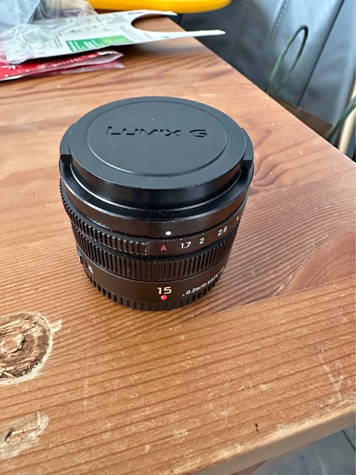 Lumix 15mm 1.7 MFT Lens