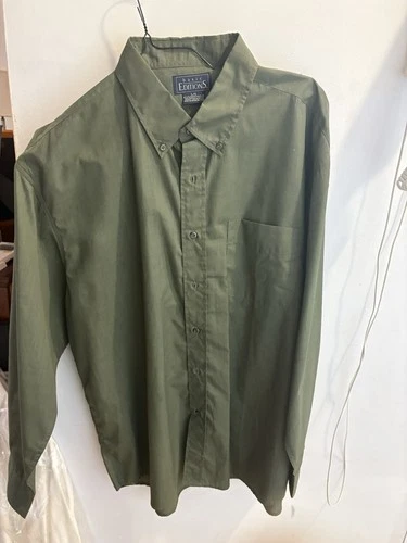 Men's Button-Up Shirt - Large