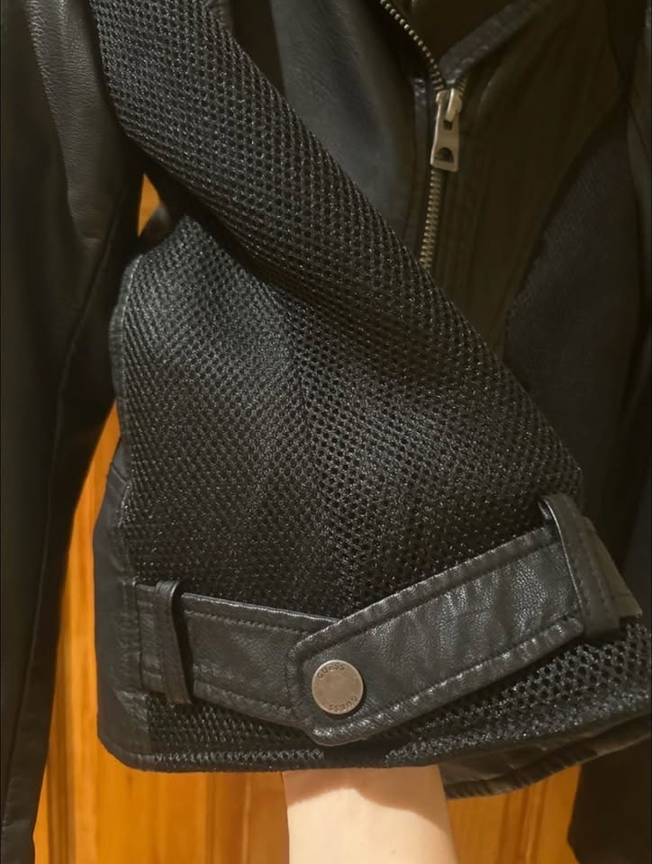 Guess Faux Leather Jacket - photo 4